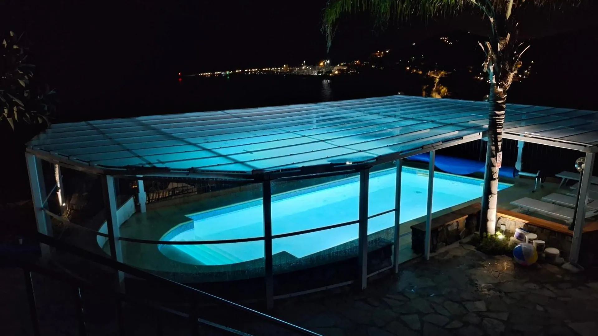 Villa Del Mare Ligure Terme & Spa Piscina A 37 Gradi 圣托·斯特凡诺·阿尔马尔 公寓