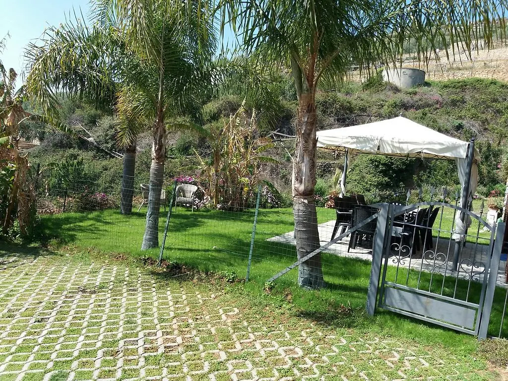公寓 Villa Del Mare Ligure Terme & Spa Piscina A 37 Gradi 圣托·斯特凡诺·阿尔马尔 意大利