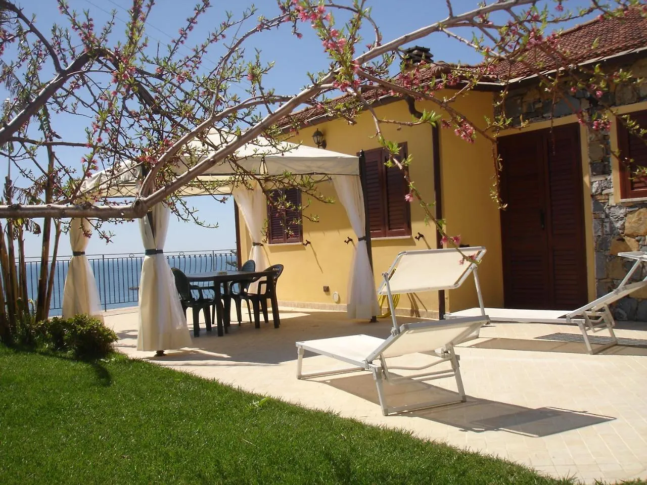 Villa del Mare Ligure Santo Stefano al Mare Appartamento